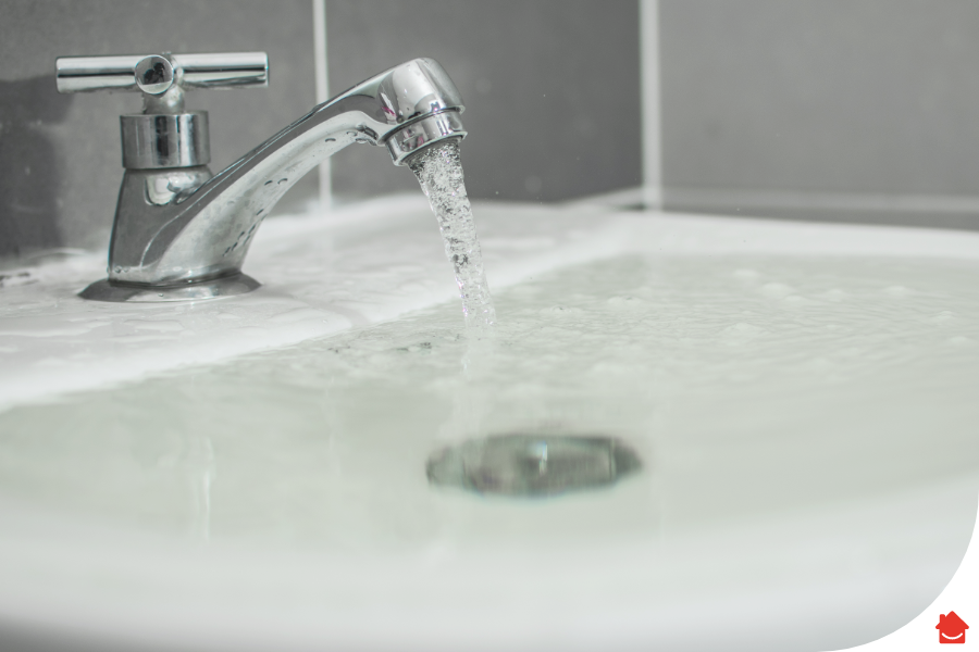 Is Your Drain Clogged? Here are the Signs to Watch Out For